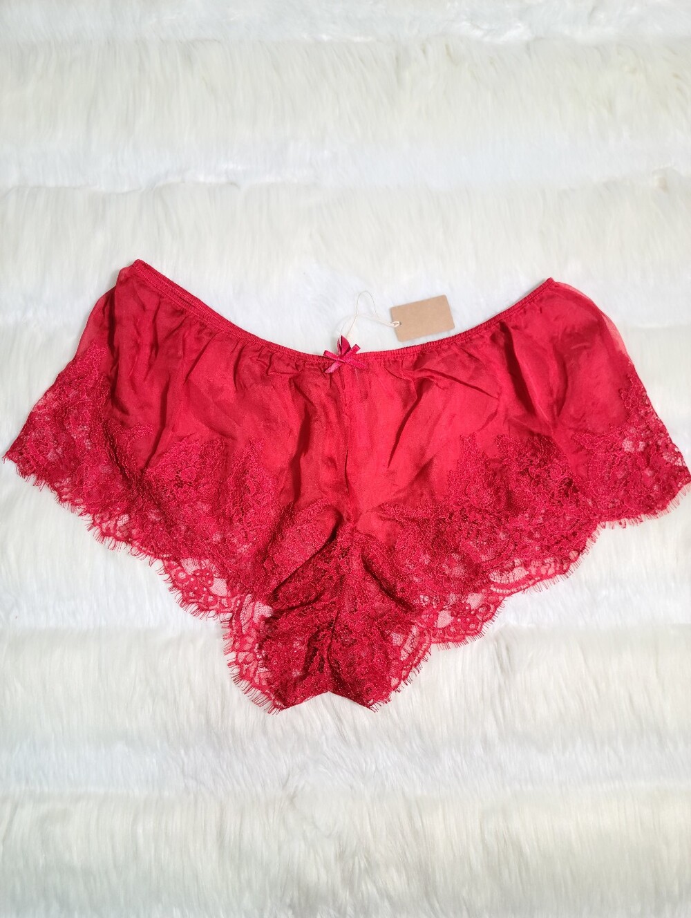 SKIMS Silk Lace Shorts Red Women Medium NEW